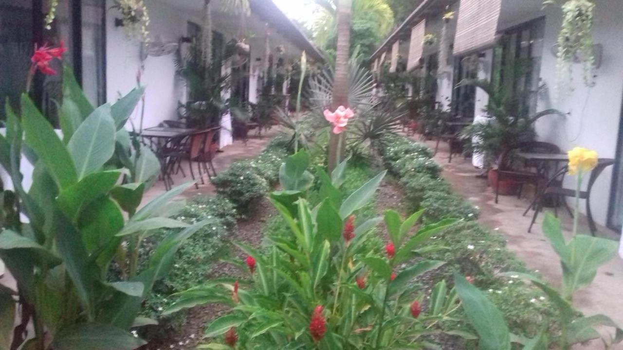 Sun Leo Hotel Sihanoukville Dış mekan fotoğraf